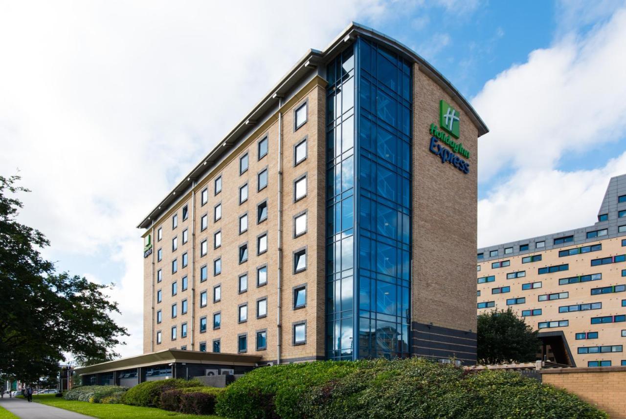 Express Centre By Ihg 3*