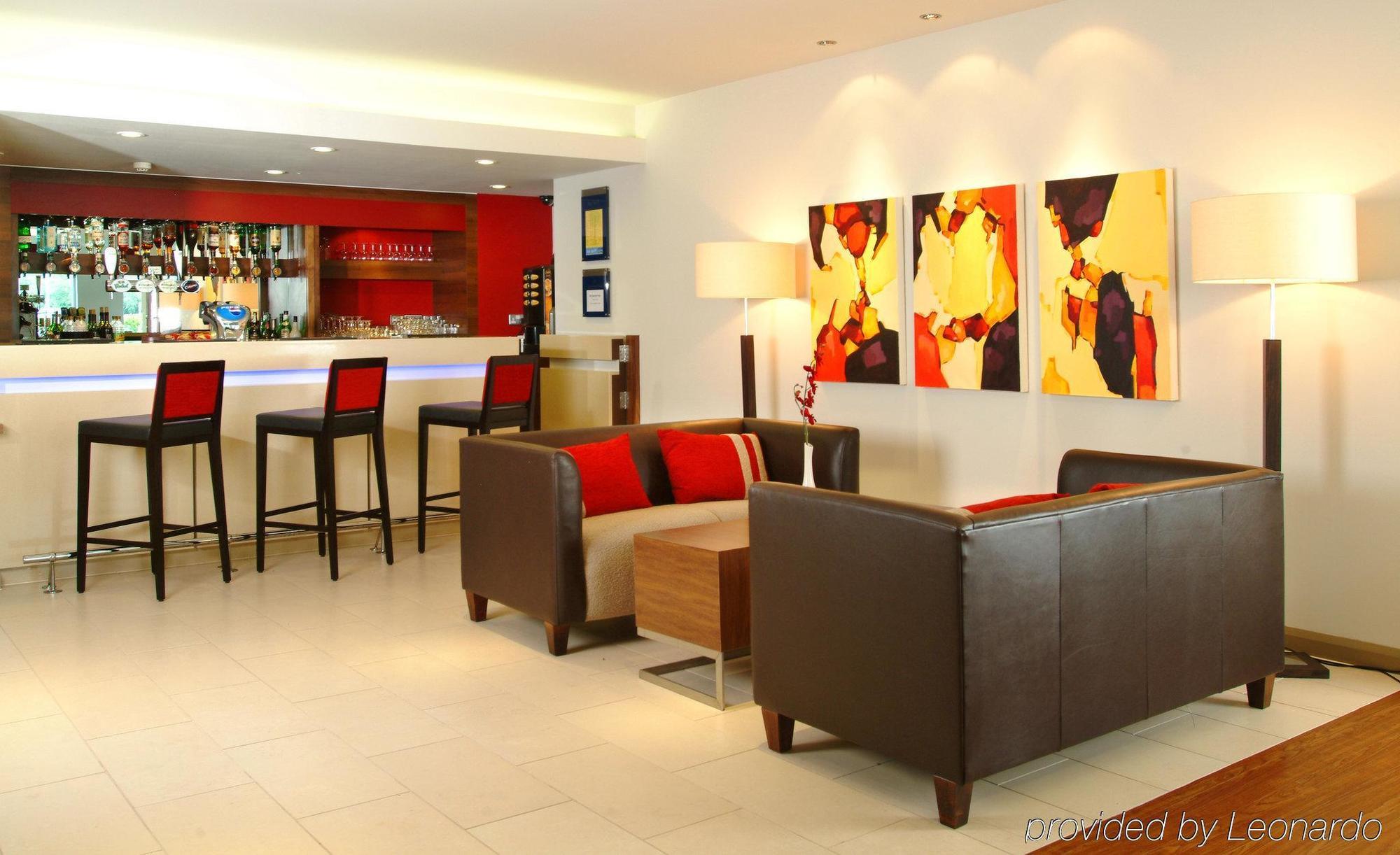 Отель Express Centre By Ihg Лидс